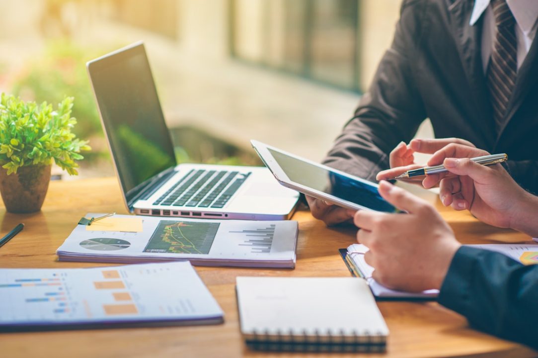 découvrez comment choisir l'assurance responsabilité civile qui vous convient le mieux. protégez vos biens et votre responsabilité en trouvant la couverture idéale adaptée à vos besoins.