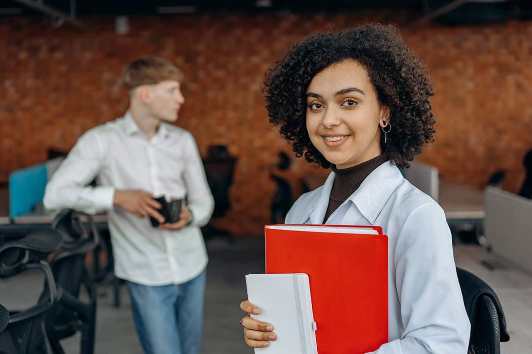 découvrez notre offre d'assurance garage spécialement conçue pour les auto-entrepreneurs. protégez votre activité professionnelle contre les imprévus et sécurisez vos biens avec une couverture adaptée à vos besoins. obtenez un devis gratuit dès aujourd'hui !
